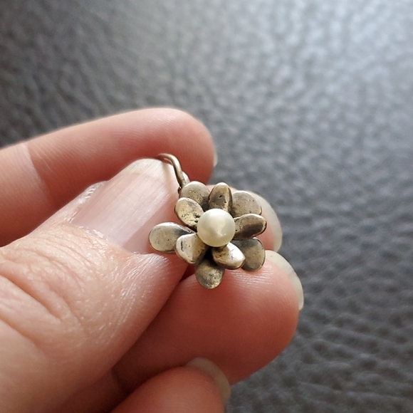 Sterling silver earrings - Picture 5 of 7